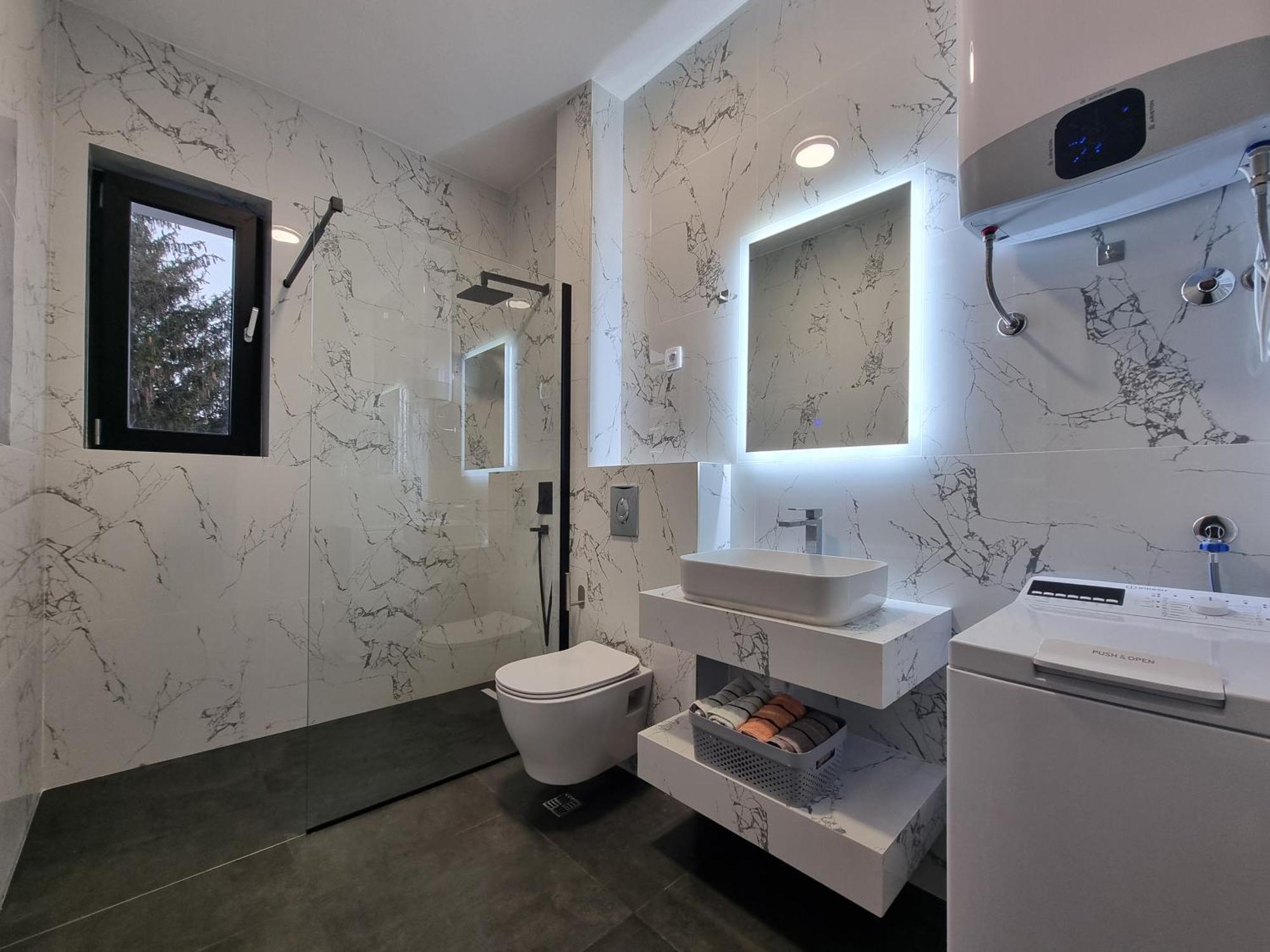 Adriatic Apartments Budva Luaran gambar