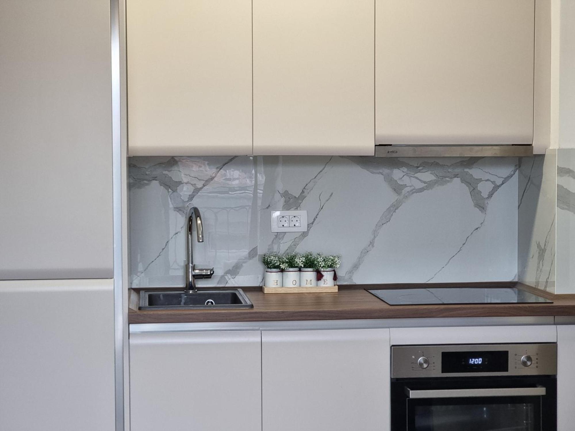 Adriatic Apartments Budva Luaran gambar