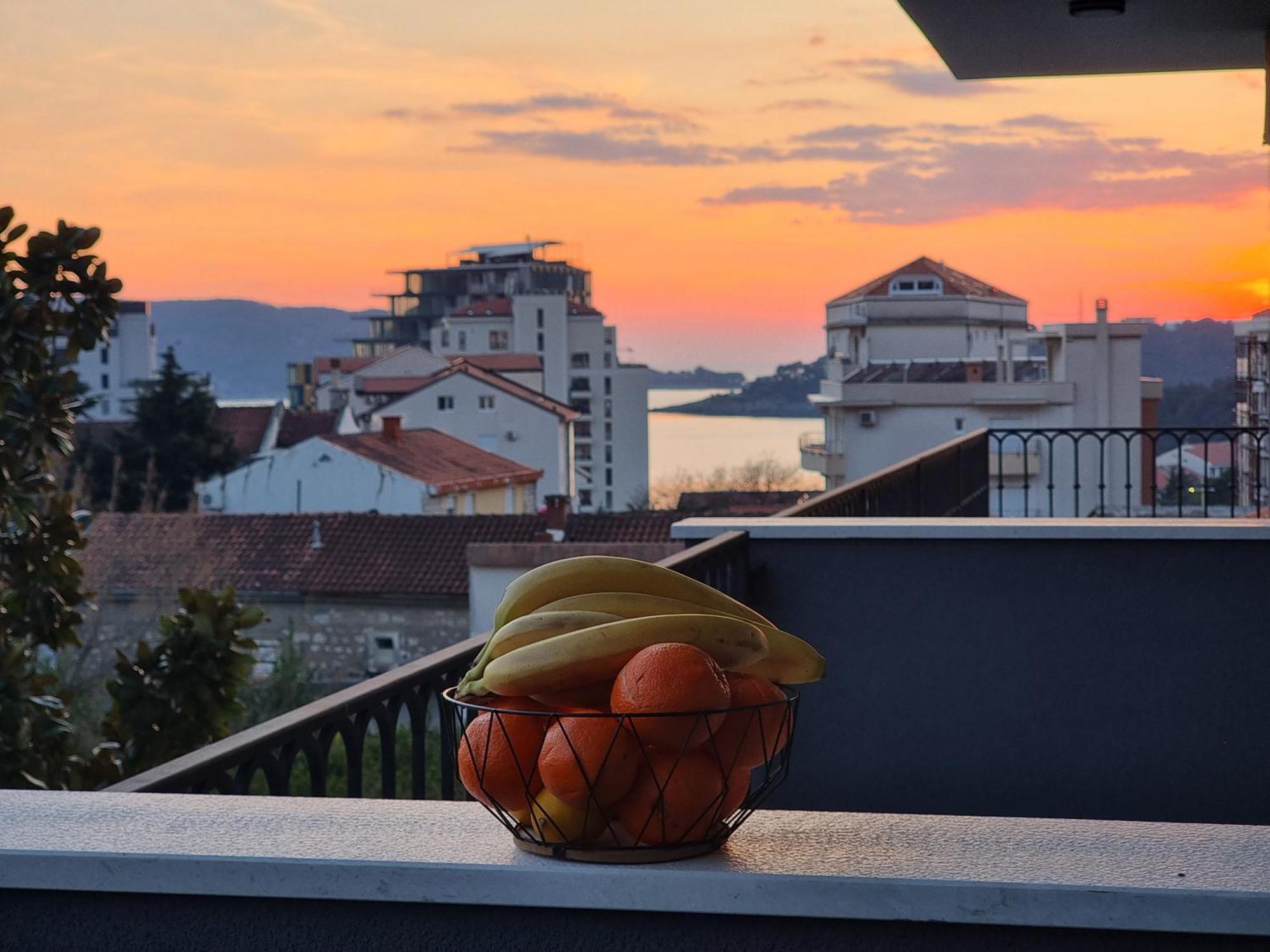Adriatic Apartments Budva Luaran gambar