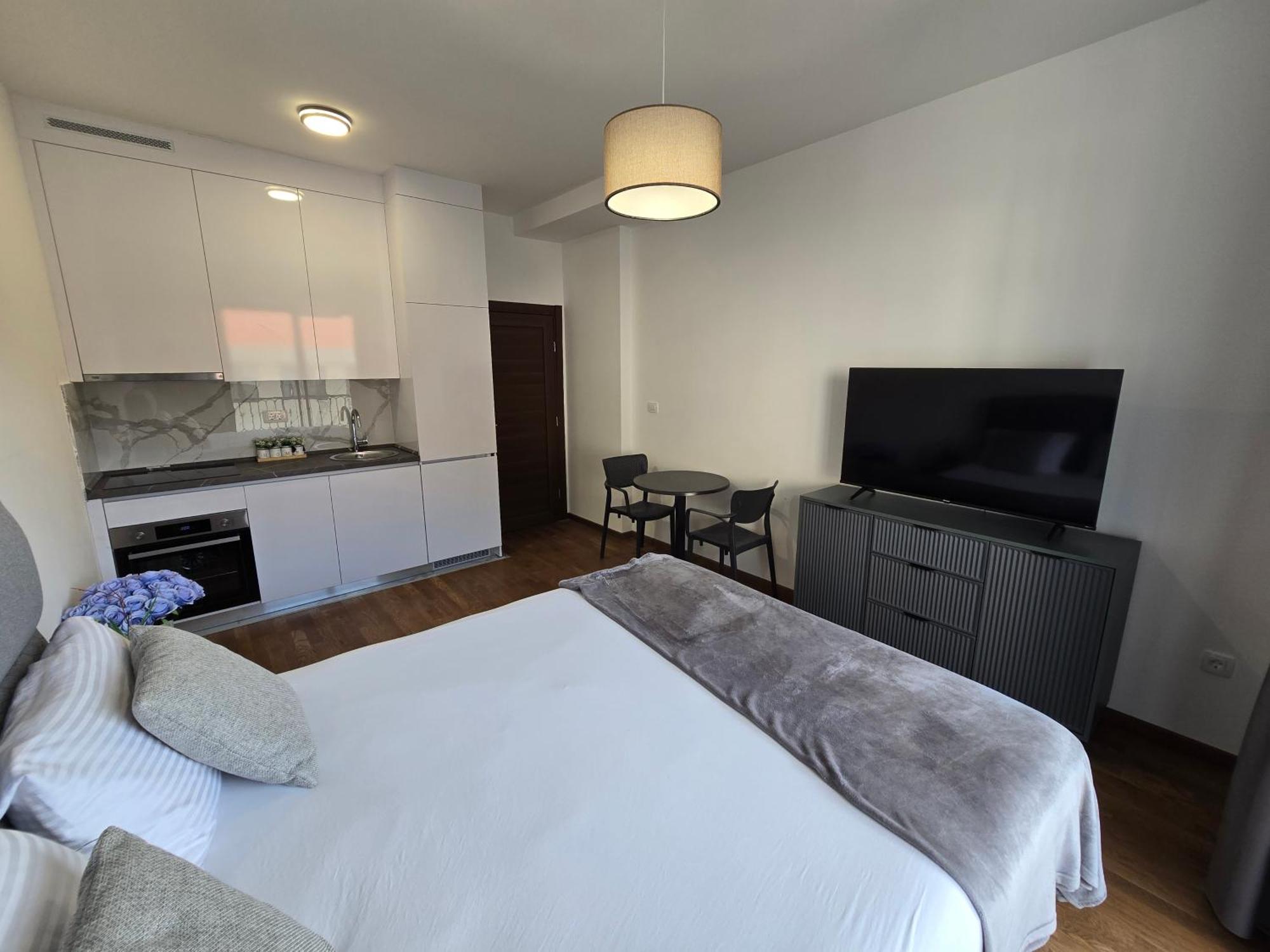 Adriatic Apartments Budva Luaran gambar