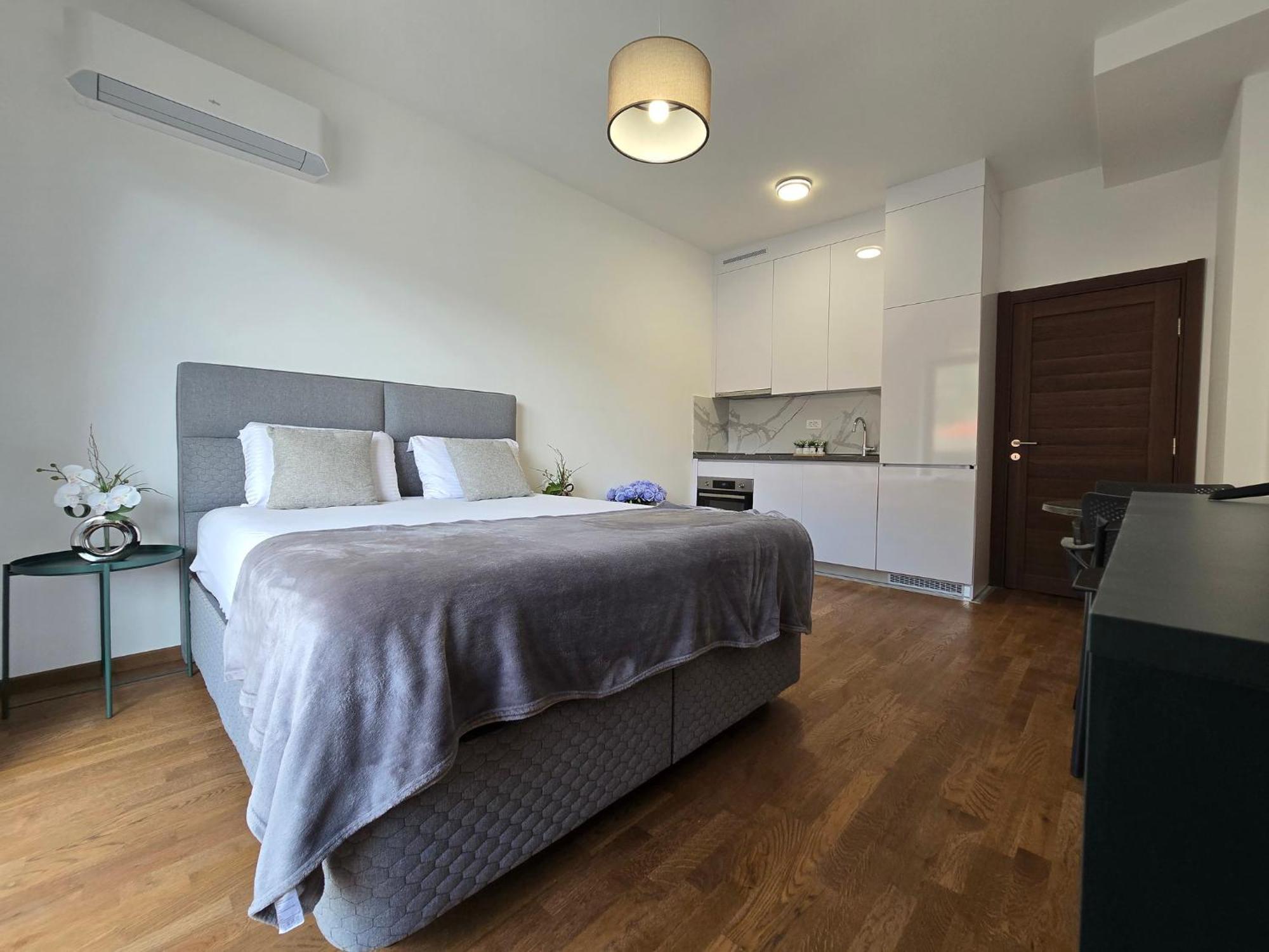 Adriatic Apartments Budva Luaran gambar